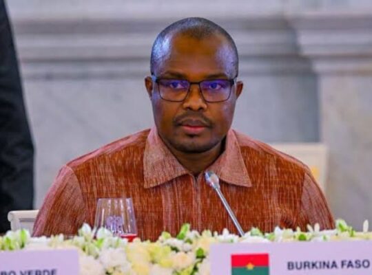 À Moscou, le Burkina Faso veut transformer l'amitié russe en réalisations