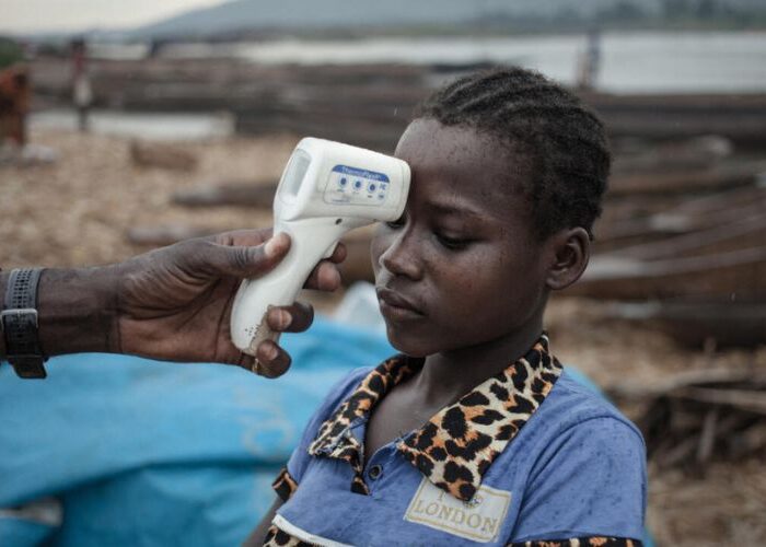 Ébola Centrafrique renforce les contrôles sanitaires à ses frontières