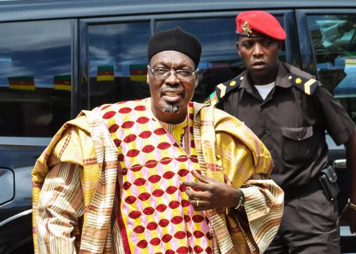 Le parti de Tchiroma suspendu, l'opposition camerounaise dénonce une décision politique