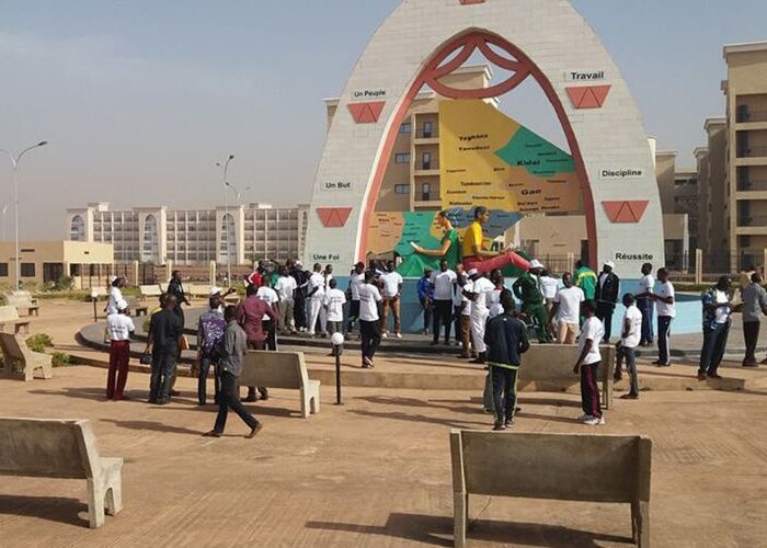 Mali  Neuf ans sans prime de recherche, les universitaires maliens font grève
