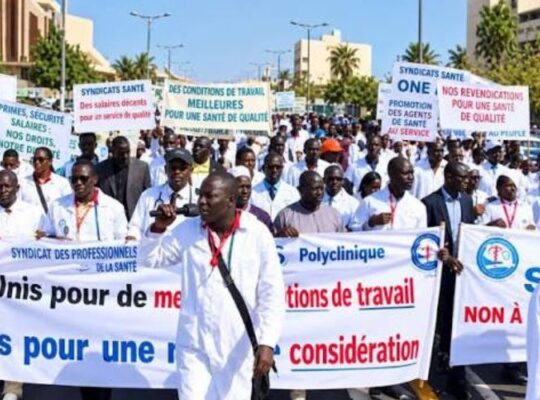 Sénégal les médecins du SAMES en grève jusqu'à vendredi